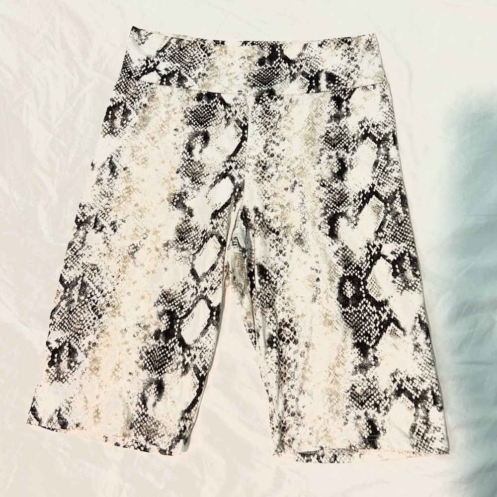 Buttery Soft Snake Patterned Biker Shorts